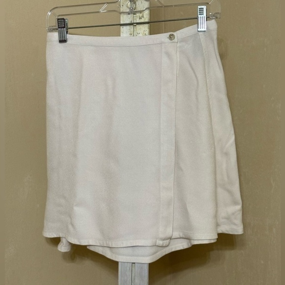 French Connection pale pink button wrap mini skirt sz 6